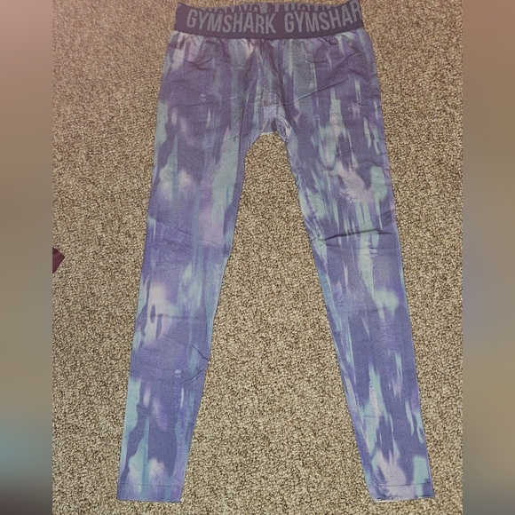 2 pairs Gymshark leggings bundle size xs - Picture 3 of 3
